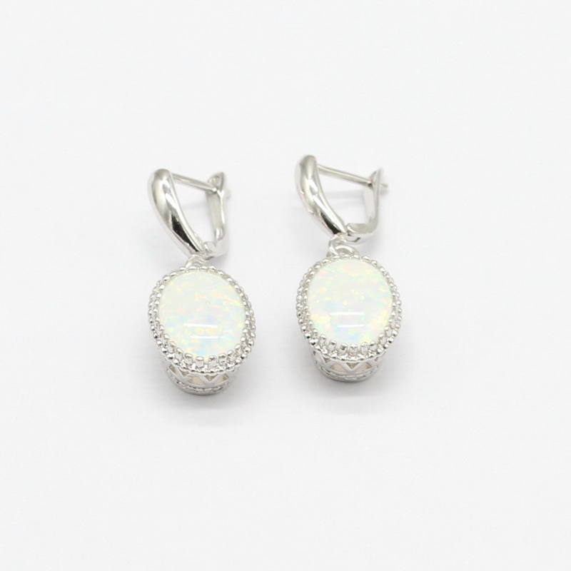 ออสเตรเลียหินโอปอลสีขาวเงินชุด - Body Jewelry Australia บทวิจารณ์และราคา